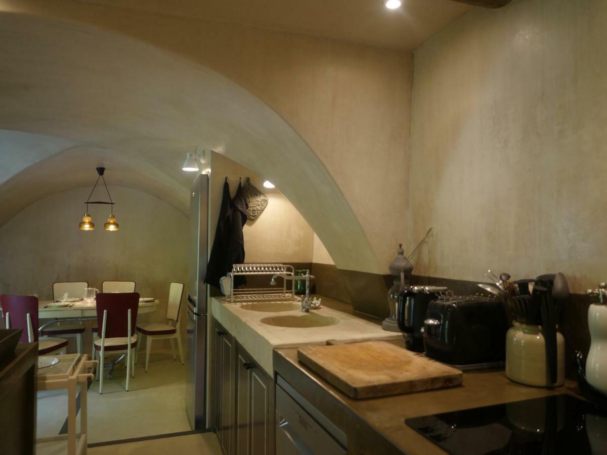 La Calade, Maison De Village 고르드 외부 사진