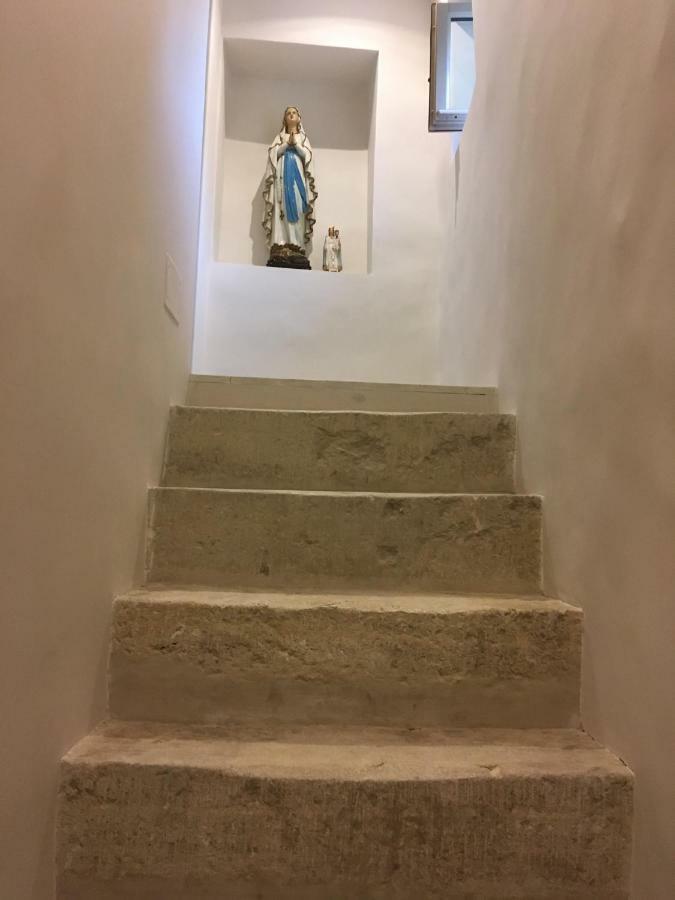 La Calade, Maison De Village 고르드 외부 사진